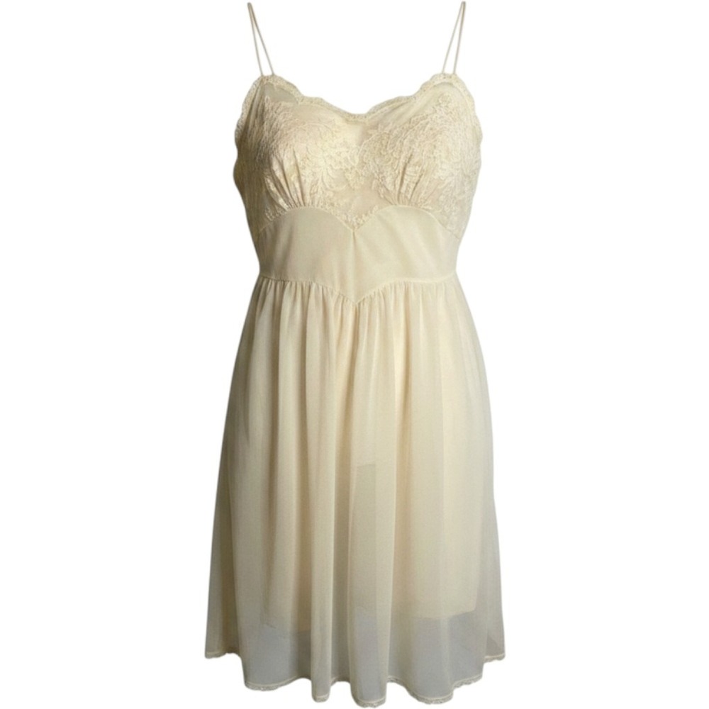 Vtg Vanity Fair Nightie Chemise Embroidered Lace Floral Delicate Chiffon Whimsy